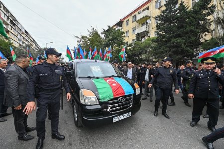 7 polisimiz son mənzilə yola salındı - FOTOLAR