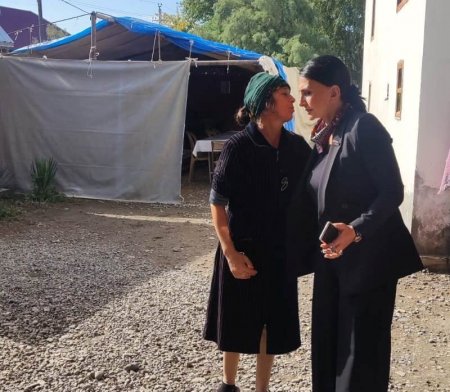 Millət vəkili Jalə Əliyeva şəhid Taleh Əliyevin ailəsini ziyarət edib