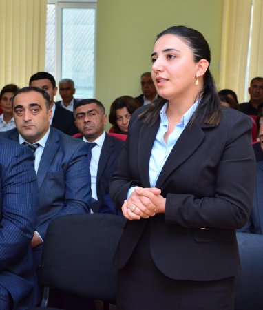 Ağstafa RİH başçısı Seymur Orucov Tatlı kəndində vətəndaşların növbəti səyyar qəbulunu keçirib