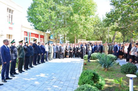 27 Sentyabr - Anım Günündə Ağstafa şəhərinin mərkəzində ucaldılmış “Şəhid” Memorial Abidə Kompleksində ümumrayon tədbiri təşkil olunub