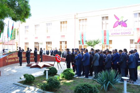 27 Sentyabr - Anım Günündə Ağstafa şəhərinin mərkəzində ucaldılmış “Şəhid” Memorial Abidə Kompleksində ümumrayon tədbiri təşkil olunub
