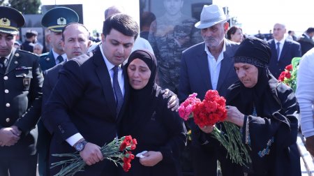 27 Sentyabr - Anım Günündə Ağstafa şəhərinin mərkəzində ucaldılmış “Şəhid” Memorial Abidə Kompleksində ümumrayon tədbiri təşkil olunub