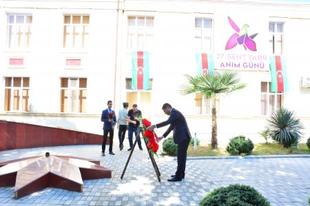 27 Sentyabr - Anım Günündə Ağstafa şəhərinin mərkəzində ucaldılmış “Şəhid” Memorial Abidə Kompleksində ümumrayon tədbiri təşkil olunub