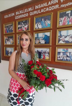 MƏKTƏBİN MÜƏLLİMİ DİPLOMLA TƏLTİF OLUNDU