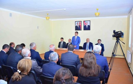 Ağstafa RİH başçısı Seymur Orucov vətəndaşların növbəti səyyar qəbulunu Aşağı Kəsəmən kənd yaşayış məntəqəsində keçirib