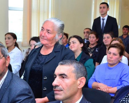 Ağstafa RİH başçısı Seymur Orucov vətəndaşların növbəti səyyar qəbulunu Aşağı Kəsəmən kənd yaşayış məntəqəsində keçirib