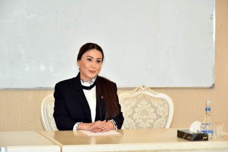 Mədəniyyət naziri Sumqayıtda vətəndaşları qəbul edib
