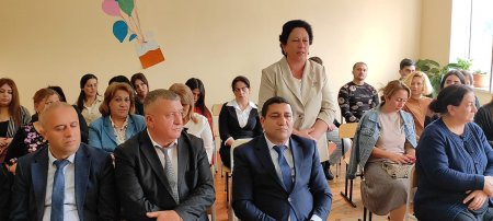 YAP Laçın rayon təşkilatının sədri İlqar İlyasov partiya üzvüləri ilə növbəti səyyar görüş keçirmişdir.