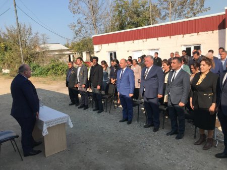 Laçın Rayon İcra Hakimiyyətinin başçısı Aqil Nəzərlinin növbəti görüşü-səyyar qəbulu Ağcabədi rayonunun Hacıbədəlli kəndində keçirildi