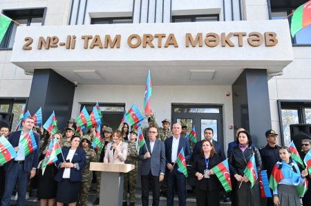 Laçında bayraq yürüşü - FOTOLAR