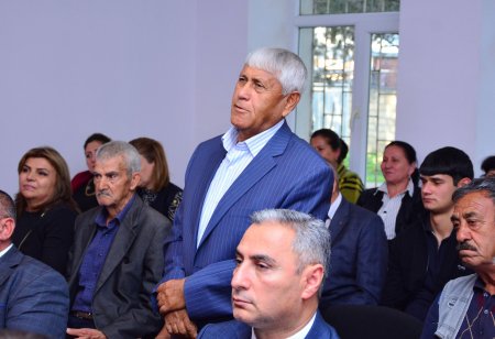 Ağstafa RİH başçısı Poylu qəsəbəsində vətəndaşların növbəti səyyar qəbulunu keçirib