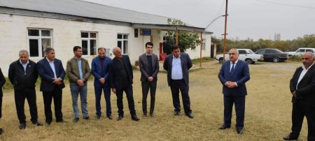 YAP Laçın rayon təşkilatı sədrinin partiya fəalları və sakinlər ilə görüşləri davam edir.