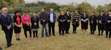 YAP Laçın rayon təşkilatı sədrinin partiya fəalları və sakinlər ilə görüşləri davam edir.