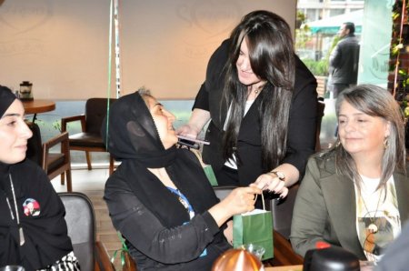 Tanınmış Aparıcı Fidan Əliyeva “Zəfər Günü” Ilə Bağlı “Hər Ürək Bir Dünyadır” Adlı Möhtəşəm Bir Tədbir Etdi – FOTOLAR