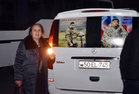 Laçın rayonunun yenidən qurulan Zabux kəndinə növbəti köç karvanı yola salınıb.