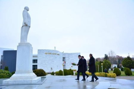 ÜMUMMİLLİ LİDER  HEYDƏR ƏLİYEVİN XATİRƏSİ  EHTİRAMLA YAD EDİLİB .