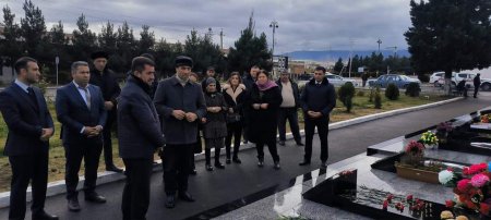 44 günlük Vətən müharibəsində şəhidlik zirvəsinə ucalmış  Məhəmmədli İsmayıl Mahir oğlunun üçüncü ildönümü ilə əlaqədar anım mərasimində iştirak edilib.