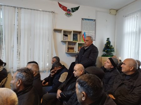 Laçın Rayon İcra Hakimiyyətinin başçısı Aqil Nəzərlinin növbəti görüşü-səyyar qəbulu Sumqayıt şəhəri Hacı Zeynalabdın qəsəbəsində keçirildi