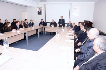 Yeni Azərbaycan Partiyasının Mərkəzi Seçki Qərargahının 17.12.2023-cü il tarixli qərarı ilə tərkibi təsdiq edilmiş  Kəlbəcər rayonu üzrə Yeni Azərbaycan Partiyasının seçki qərargahının iclası keçirildi. 