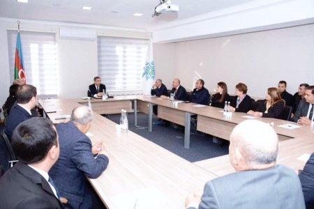 Yeni Azərbaycan Partiyasının Mərkəzi Seçki Qərargahının 17.12.2023-cü il tarixli qərarı ilə tərkibi təsdiq edilmiş  Kəlbəcər rayonu üzrə Yeni Azərbaycan Partiyasının seçki qərargahının iclası keçirildi. 