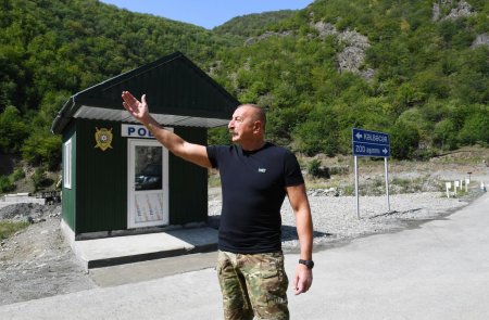 Kəlbəcərlilərdən Prezidentə təbrik məktubu: Bütöv bir milləti xoşbəxt etdiniz!