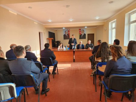 “Heydər Əliyev İli” ilə əlaqədar YAP Kəlbəcər rayon təşkilatı tərəfindən 28 Dekabr 2023-cü il tarixdə "Ulu Öndər Heydər Əliyevin əbədi xatirəsi işığında Qurtuluşdan Əbədi Zəfərimizə gedən yol"  adlı tədbir keçirilib.