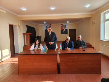 “Heydər Əliyev İli” ilə əlaqədar YAP Kəlbəcər rayon təşkilatı tərəfindən 28 Dekabr 2023-cü il tarixdə "Ulu Öndər Heydər Əliyevin əbədi xatirəsi işığında Qurtuluşdan Əbədi Zəfərimizə gedən yol"  adlı tədbir keçirilib.