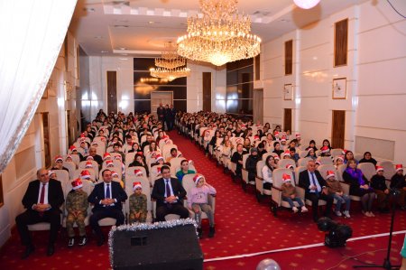 Ağstafada şəhidlərimizin və qazilərimizin övladlarının iştirakı ilə “Qar sevinci” adlı musiqili-əyləncəli Yeni il şənliyi təşkil olunub