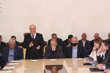 06.01.2024-cü il tarixində Göygöl rayon Heydər Əliyev Mərkəzində Şəhid atası, tanınmış şair, puplisist, Azərbaycan Yazıçılar Birliyinin üzvü, Əməkdar müəllim Mirsəyyaf Zamanlının “Dərdin adamı” adlı növbəti şeirlər kitabının təqdimatı keçirilib.
