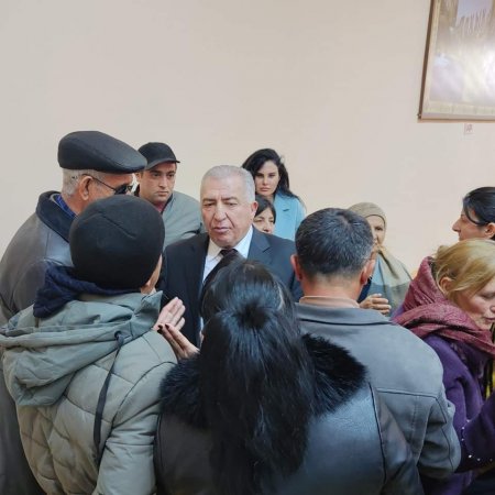 Prezident İlham Əliyevə İctimai Dəstək :Yeni Azərbaycan Partiyası tərəfindən namizədliyi irəli sürülmüş İlham Heydər oğlu Əliyevin seçkiqabağı təşviqat kampaniyası keçirilmişdir