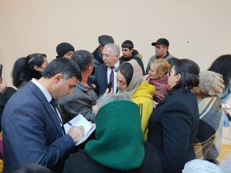 Prezident İlham Əliyevə İctimai Dəstək :Yeni Azərbaycan Partiyası tərəfindən namizədliyi irəli sürülmüş İlham Heydər oğlu Əliyevin seçkiqabağı təşviqat kampaniyası keçirilmişdir