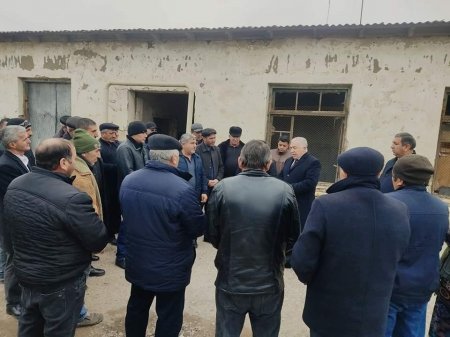 Prezident İlham Əliyevə İctimai Dəstək səhifəsi :Tərtər rayon Bəyimsarov kəndidə seçicilərlə görüş keçirilib.