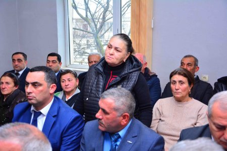 Ağstafa RİH başçısı Seymur Orucov vətəndaşların növbəti səyyar qəbulunu Saloğlu qəsəbəsində keçirib