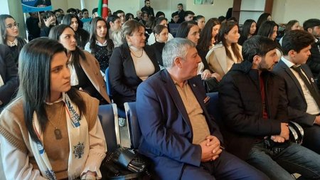 Prezident İlham Əliyevə İctimai Dəstək səhifəsi :Kəlbəcərli Gənc seçicilərlə görüş.