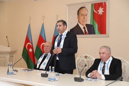 Prezident İlham Əliyevə İctimai Dəstək səhifəsi :Sumqayıt şəhərində seçicilərlə ilə görüş keçirildi.