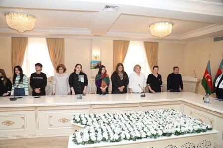 Prezident İlham Əliyevə İctimai Dəstək səhifəsi :Sumqayıt şəhərində seçicilərlə ilə görüş keçirildi.