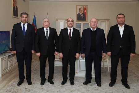 Prezident İlham Əliyevə İctimai Dəstək səhifəsi :Sumqayıt şəhərində seçicilərlə ilə görüş keçirildi.