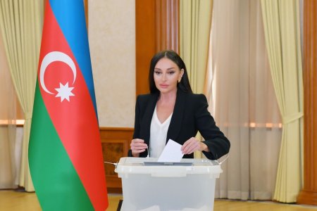 Prezident və ailəsi Xankəndidə... - FOTOLAR