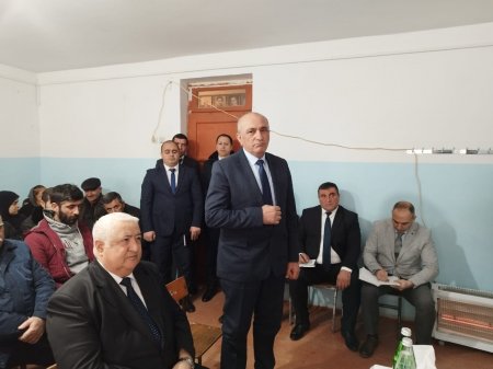 Laçın Rayon İcra Hakimiyyətinin başçısı Aqil Nəzərlinin növbəti görüşü-səyyar qəbulu Abşeron rayonunun Ceyranbatan qəsəbəsində keçirildi.