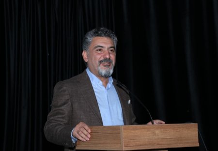 Buraxılış və qəbulda eyni fənlərdən imtahan nəyə lazımdır? - Ekspertdən ETİRAZ