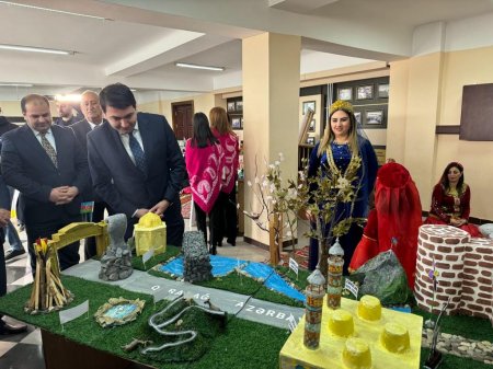 12 mart tarixində Şərqi Zəngəzur Regional Təhsil İdarəsinin tabeliyindəki məktəbəqədər təhsil müəssisələrinin birgə təşkilatçılığı ilə Novruz bayramının gəlişi və Yel çərşənbəsi ilə əlaqədar təntənəli bayram tədbiri keçirilib