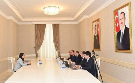 Nazir müavini İdris İsayev Abşeronda vətəndaşları qəbul edib