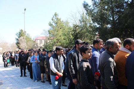 Laçınlılar 31 Mart Soyqırımı qurbanlarının xatirəsini ehtiramla yad etmişlər