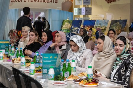 Leyla Əliyevanın təşəbbüsü ilə Moskvada iftar süfrəsi açıldı - FOTO