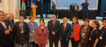 İsa Qəmbər yenidən başqan seçildi. İsa Qəmbər yenidən başqan seçildi.