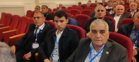 İsa Qəmbər yenidən başqan seçildi. İsa Qəmbər yenidən başqan seçildi.