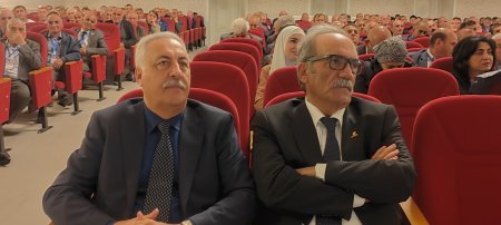 İsa Qəmbər yenidən başqan seçildi. İsa Qəmbər yenidən başqan seçildi.