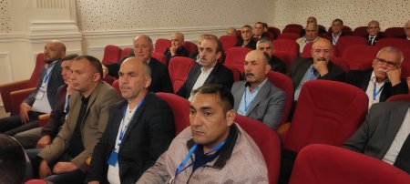 İsa Qəmbər yenidən başqan seçildi. İsa Qəmbər yenidən başqan seçildi.