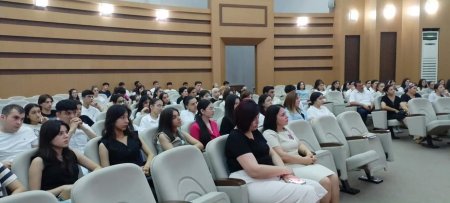 Şəki-Zaqatala Regional Təhsil İdarəsinin (RTİ) Zaqatala, Balakən və Qax rayonları üzrə ümumtəhsil məktəblərinin yüksək bal toplayan məzunları, onların valideynləri və müəllimləri ilə görüşdü