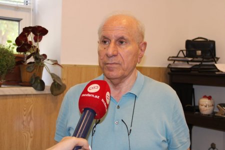 Məktəbli formalarının qiyməti: Satışda saxta paltarlar var!